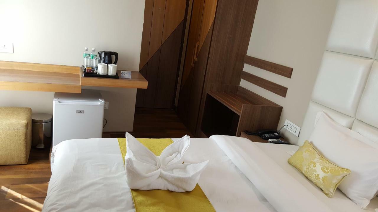 Hotel Bihani Kathmandu Buitenkant foto