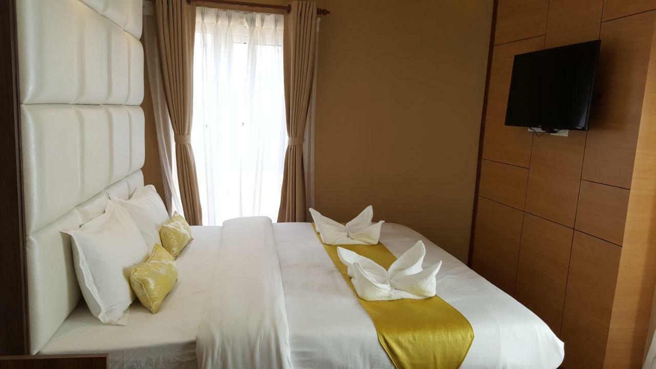 Hotel Bihani Kathmandu Buitenkant foto